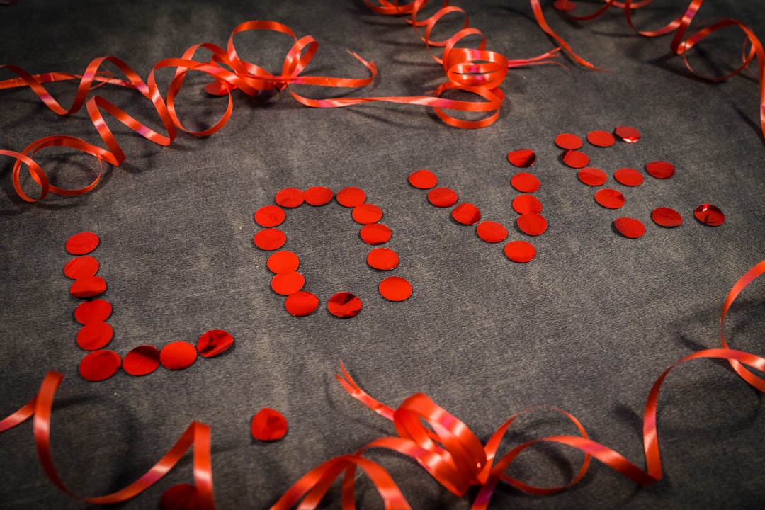 Roelof de Vries en zijn leven naast de microfoon